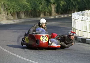Images Dated 25th February 2022: Maurice Candy & Eddy Fletcher (BSA) 1971 750 Sidecar TT