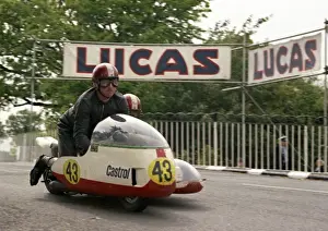 Maurice & Trevor Tombs (BSA) 1974 750cc Sidecar TT