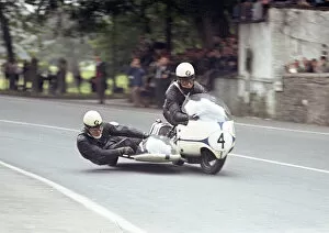 Images Dated 18th October 2019: Max Deubel & Emil Horner (BMW) 1966 Sidecar TT