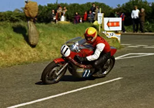 Images Dated 11th May 2018: Mervyn Robinson (Yamaha) 1974 Jurby Road Races