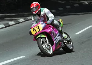 Images Dated 9th April 2020: Michael Williamson (Yamaha) 1994 Supersport 600 TT