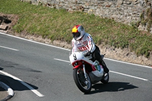 Images Dated 5th June 2007: Michelle Duff (Yamaha) 2007 Classic Parade Lap