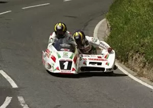 Mick Boddice Collection: Mick Boddice & Dave Wells (Castrol Honda) 1995 Sidecar TT