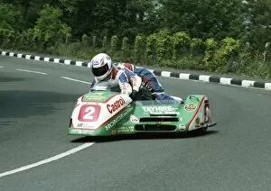 Images Dated 9th December 2016: Mick Boddice & Dave Wells (Honda) 1992 Sidecar TT