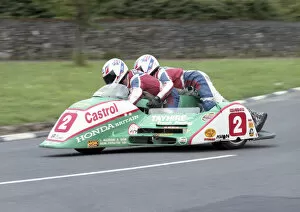 Mick Boddice Collection: Mick Boddice & Dave Wells (Honda) 1992 Sidecar TT