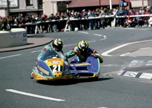 Mick Boddice jnr / Chris Hollis (Honda) 1995 Sidecar TT