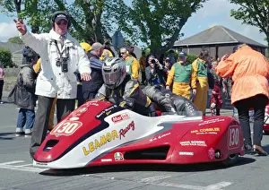 Mick Boddice & Rachel Norbury-Lea (Ireson Honda) 2002 TT Parade Lap