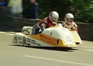 Images Dated 27th July 2016: Mick Burcombe & Colin Hardman (Ireson Yamaha) 1987 Sidecar TT