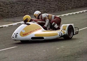 Images Dated 5th January 2019: Mick Burcombe & Derek Rumble jnr (Rumble Yamaha) 1980 Sidecar TT