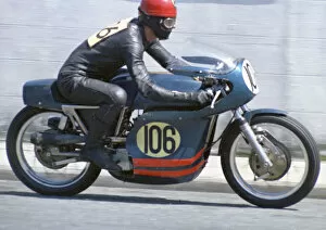 Images Dated 7th February 2022: Mick Burns (Metisse) 1968 Senior TT