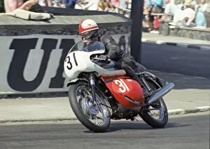 Images Dated 7th March 2022: Mick Chatterton (Triumph) 1969 Production TT