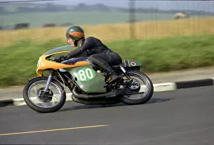 Mick Gilder (Suzuki) 1971 Lightweight Manx Grand Prix