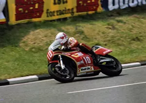 Images Dated 13th March 2019: Mick Grant (Suzuki) 1982 Formula One TT