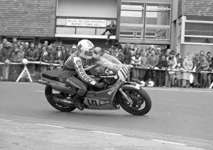 Mick Grant (Suzuki) at Parliament Square: 1981 Classic TT