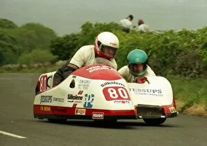 Images Dated 7th February 2018: Mick Hamblin & Robert Smith (Shelbourne) 1988 Sidecar TT