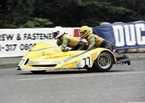 Images Dated 25th December 2021: Mick Harvey & Simon Birchall (Yamaha) 1979 Sidecar TT