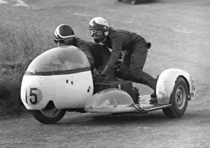 Mick Horspole & E McPherson (Bingham Triumph) 1970 750 Sidecar TT