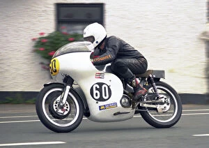 Images Dated 27th October 2021: Mick Moreton (Seeley) 2003 Senior Classic Manx Grand Prix