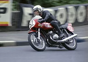 Images Dated 26th December 2019: Mick Scutt (Kawasaki) 1973 Production TT