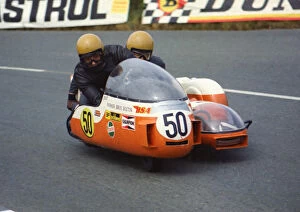 Images Dated 13th October 2018: Mick Whitton & Peter Mooney (BSA) 1974 750 Sidecar TT