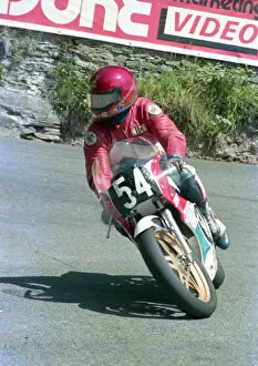 Images Dated 19th September 2021: Mick Williams (Yamaha) 1987 Formula Two TT