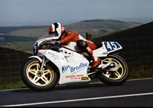 Images Dated 26th January 2019: Mick Williams (Yamaha) 1989 Junior TT