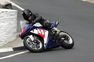 Images Dated 12th June 2009: Mickey Fitzpatrick (Yamaha) 2009 Superbike TT
