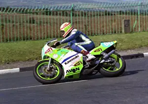 Mike Baxter (Kawasaki) 1990 Junior Manx Grand Prix