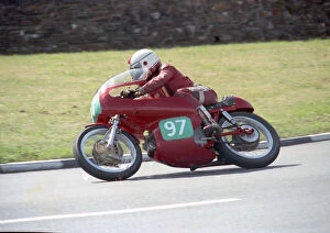 Images Dated 1st December 2021: Mike Cain (Aermacchi) 1990 Lightweight Classic Manx Grand Prix