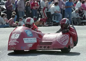 Images Dated 22nd May 2020: Mike Cain & Stuart Pitts (Yamaha) 1994 Sidecar TT