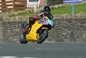 Images Dated 29th August 2007: Mike Carter (Triumph) 2007 Junior Manx Grand Prix