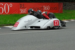 Alun Thomas Gallery: Mike Cookson & Alun Thomas (Ireson Honda) 2016 Sidecar A TT