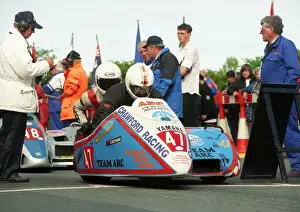 Mike Crawford & Steve Taylor (ARC Yamaha) 2000 Sidecar TT