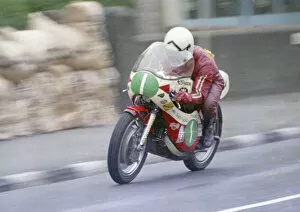Images Dated 19th January 2022: Mike Davies (Yamaha) 1976 Lightweight Manx Grand Prix