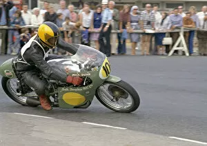 Images Dated 11th February 2019: Mike Dunn (Seeley) 1975 Senior Manx Grand Prix