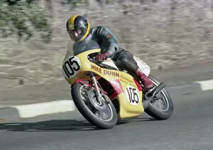 Images Dated 2nd September 2020: Mike Dunn (Yamaha) 1982 Senior Manx Grand Prix