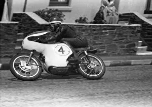 Images Dated 17th June 2016: Mike Hailwood (Ducati) 1959 Ultra Lightweight TT
