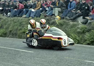 Images Dated 15th December 2019: Mike Joyce & Alan Collins (Suzuki) 1978 Sidecar TT