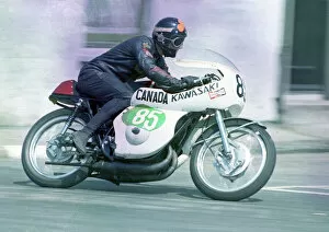 Images Dated 25th April 2021: Mike Kavanagh (Yamaha) 1969 Lightweight TT