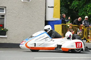 Images Dated 8th June 2018: Mike Roscher & Shaun Parker (LCR Suzuki) 2018 Sidecar TT