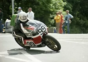 Images Dated 20th July 2012: Mike Ross at Quarter Bridge; 1982 Classic TT
