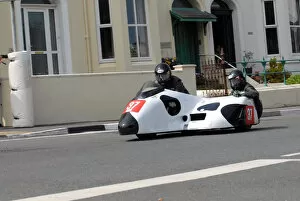Images Dated 30th May 2020: Miles Bennett & Kevin Perry (Honda) 2011 Sidecar TT