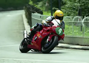 The Milky Bar Kid at Braddan Bridge, 2002 Lightweight 400 TT
