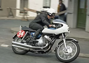 Images Dated 1st October 2020: Bill Milne (Kawasaki) 1971 Production TT