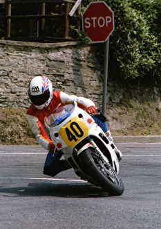 Images Dated 9th March 2019: Neil Haslam (Yamaha) 1992 Supersport 600 TT