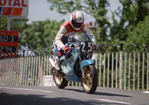 Images Dated 1st June 2018: Neil Haslam (Yamaha) 1994 Singles TT