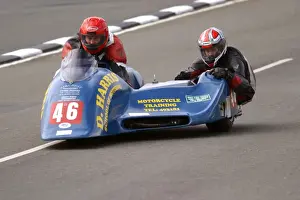 Neil Kelly & Jason O Connor (Ireson Honda) 2004 Sidecar TT