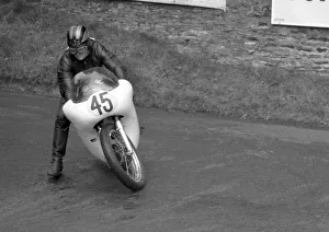 Images Dated 27th March 2023: Neil Pendreigh Norton 1962 Junior Manx Grand Prix