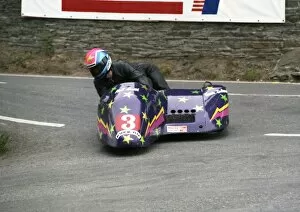 Neil Smith & Terrie Salone (Shelbourne) 1992 Sidecar TT