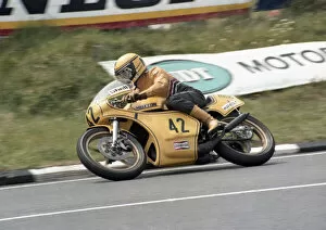 Images Dated 27th May 2021: Neil Tuxworth (Maxton Yamaha) 1980 Senior TT